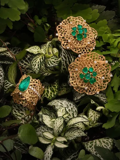 From my "Chapter of Forest" series, these eartops and ring feature ethically mined sugarloaf and pear shaped emeralds from Gemfields. They are set in 18k gold with natural diamonds, evoking the calm energy of nature.