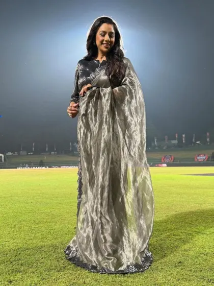 A full-length view of Rupali Ganguly's stunning saree, perfect for any festive occasion.