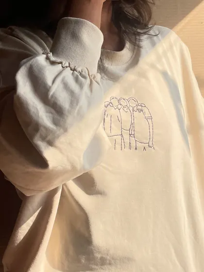 A closer look at the delicate thread work on this custom line art piece. I love the way the sunlight catches the stitches.