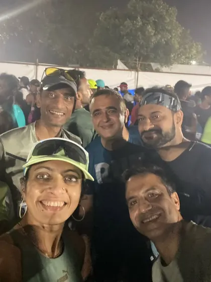 More friends from the running community at the Mumbai Marathon. The camaraderie is one of the best parts of this sport.