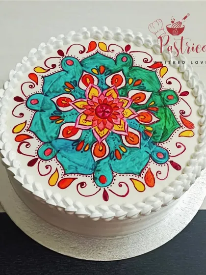 Another shot of the stunning hand-painted Mandala cake.