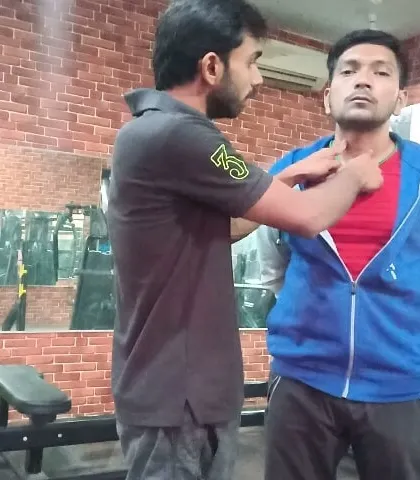 Here, I show the pressure points on the neck used to make a choke effective. Knowledge is power, both in attack and defense.