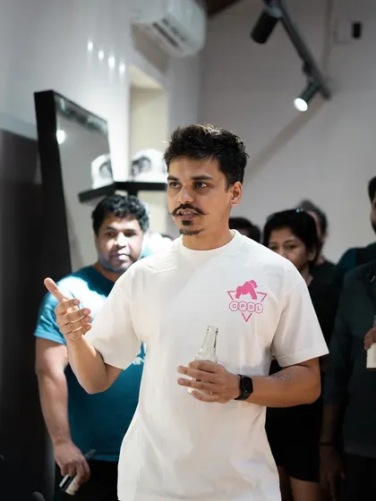 A moment from our collaboration event with Capsul. Building a community goes beyond the gym walls, and I'm grateful for everyone who shows up and supports these events.