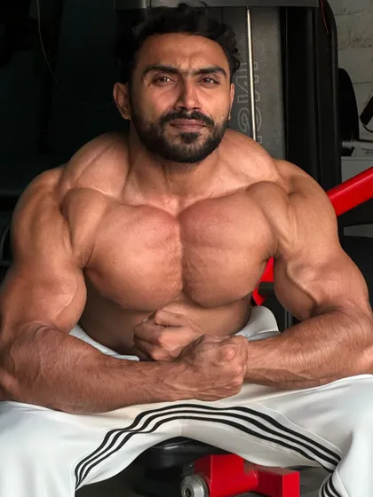 A powerful most muscular pose.