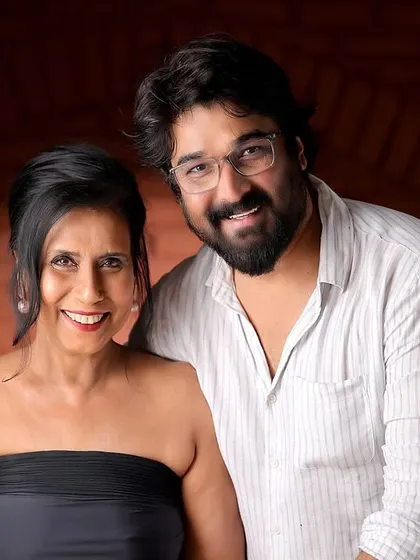 A happy moment with the talented Swaroopa Ghosh after a successful shoot. Building a good rapport with my clients is key to getting authentic results.