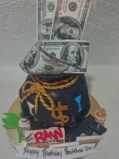 A detailed shot of the money bag cake, complete with edible dollar bills and other custom decorations. I can tailor the details to match the recipient's personality and hobbies.
