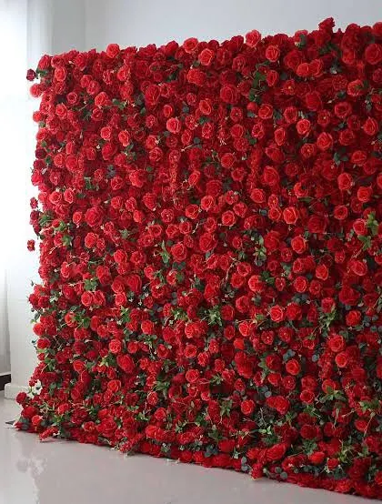 The richness of this red rose wall creates an atmosphere of pure romance and luxury. It’s a popular choice for clients who want to make a bold statement.