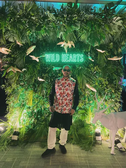 Standing in front of the awesome 'Wild Hearts' decor. I love when events have a strong theme, as it adds so much to the overall experience for the guests.