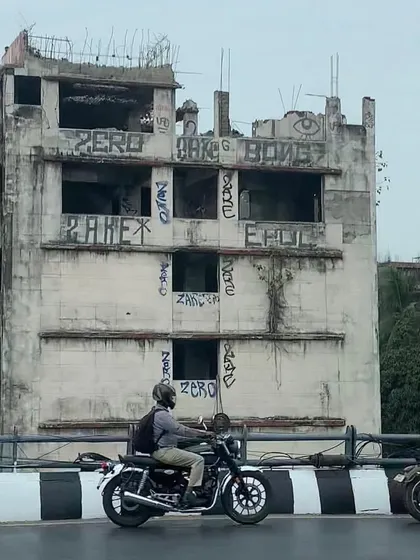 Taking it to the next level by bombing an entire multi-story abandoned building in Mumbai. This demonstrates my ability to tackle projects of immense scale, using the urban landscape as a massive canvas.