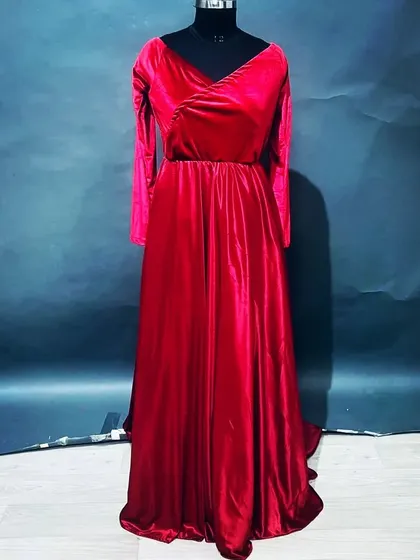 Here is my "Velvet Valentine" gown, a fresh piece ready for its first rental. The rich maroon velvet and elegant design make it a timeless choice.