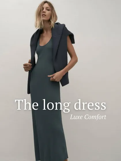 A duplicate view of the essential long, comfortable dress.