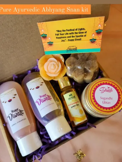 My pure Ayurvedic Abhyang Snan Kit, featuring a full range of products. This deluxe version includes herbal shampoo and ubtan facewash alongside the traditional ubtan, oil, and soaps.