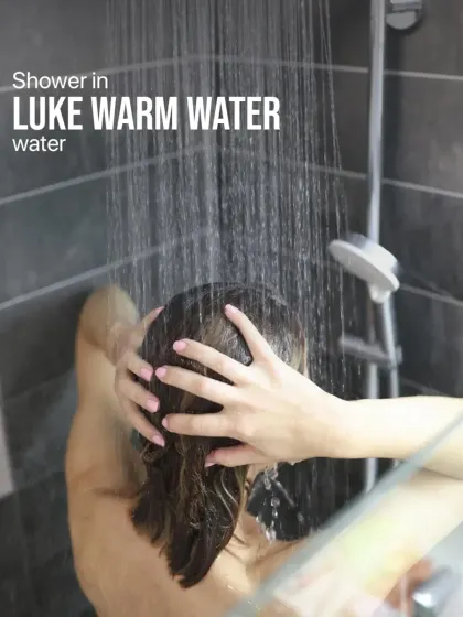 Hot water can strip the skin and cause irritation. Showering in lukewarm water is a simple but important habit for maintaining the health of sensitive skin.