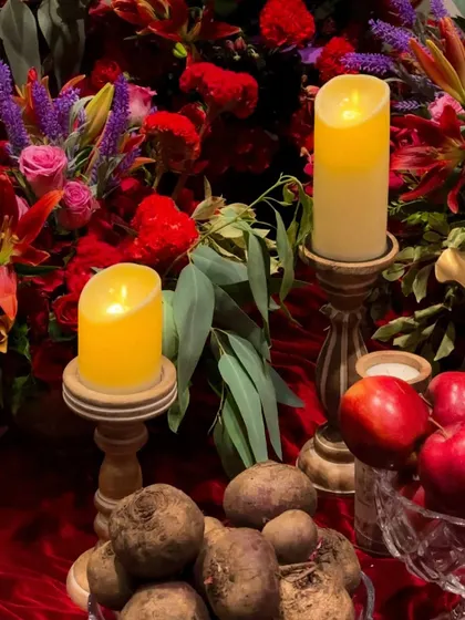 A close-up of the details from Siddartha Tytler's banquet set. I incorporated real vegetables like beetroots alongside flowers and candles to add an unexpected, earthy texture to the opulent design.