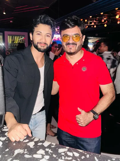 Had a great time with the talented Rohit Saraf at Radio Bar. The vibe is always incredible when the film fraternity comes to support.