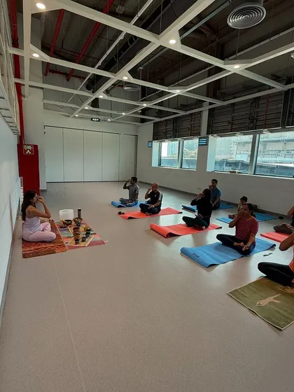 Guiding the IKEA team through Nadi Shodhana, or alternate nostril breathing. This pranayama technique is excellent for balancing the mind and calming the nervous system.