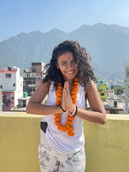 A moment of pure gratitude from my yoga teacher training in Rishikesh. This journey was a profound investment in myself, teaching me that breath is the true captain of our ship. I bring this authentic, traditional understanding of yoga's spiritual roots to every class I lead.