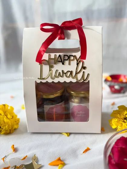 A closer look at my '2 Jar Hamper Box' for Diwali, presented in a beautiful carry-bag. This one is perfect for corporate gifting or as a thoughtful festive present.