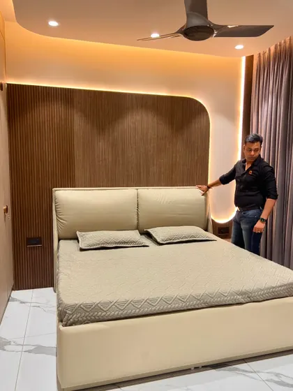 A final shot of this beautifully lit and comfortable bedroom.