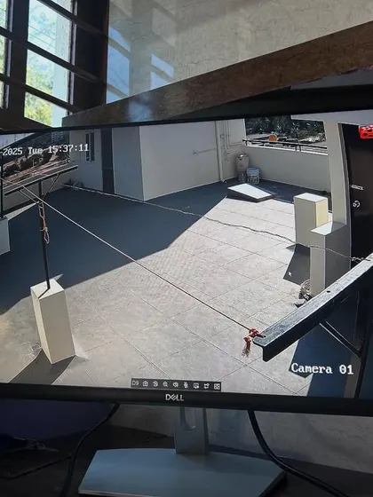 Monitoring a large open area with a Hikvision 4G network camera. The wide-angle lens covers a significant amount of space.