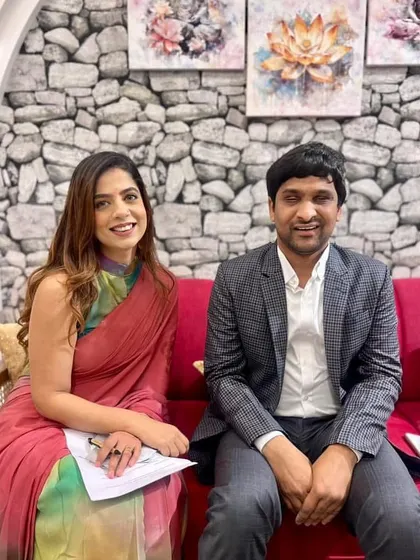 Sharing the platform with the inspiring Srikanth Bolla at an event for Chitkara University. Moderating sessions with such remarkable individuals is a true privilege.