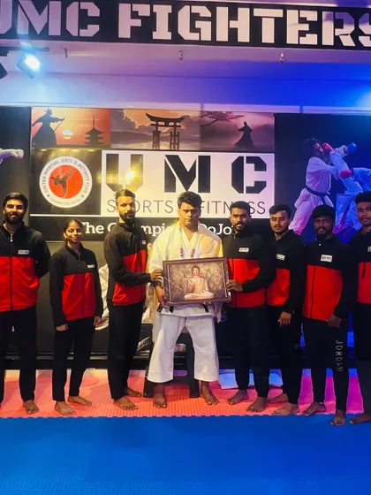 Our team with Sensei Mayur Bansode. Hosting experts is part of our commitment to providing the best possible training.