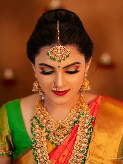 Another beautiful close-up from our collaboration with a makeup artist, perfect for their portfolio and ours.