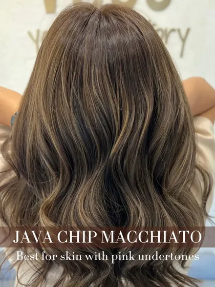 A perfect example of our Java Chip Macchiato shade. We formulated this blend of cool and neutral tones to create a multi-dimensional brunette look, ideal for adding richness and depth while beautifully complementing skin with pink undertones.