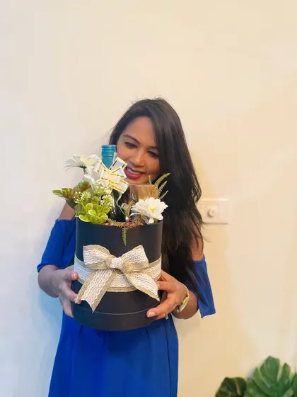 The smile says it all. We love creating personalized hampers that make for the perfect, memorable gift.