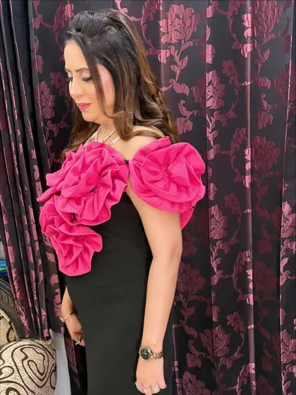 Soft glam for a special birthday celebration. This client wore a gorgeous black gown with pink floral details, and I created a makeup look that was elegant and polished.