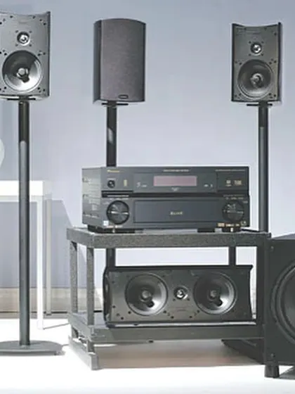 This is a great example of a complete Definitive Technology ProMonitor 1000 satellite speaker system. It includes front, center, and surround speakers with a powerful subwoofer, giving you a compact but remarkably sophisticated setup for any room.