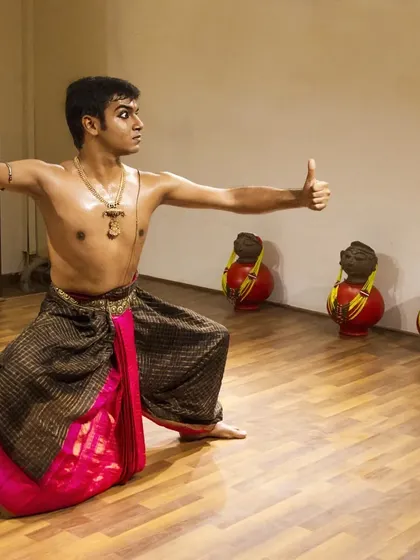 A moment from my presentation of "Shikhandi" at the 'Collective' educators' conclave in Delhi. I spoke about "embedded education," our ancient system of learning through art, which allows for rediscovery at any age.
