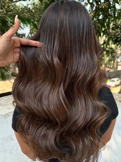 The back view of the 'Hazelnut Chocolate Truffle' color.