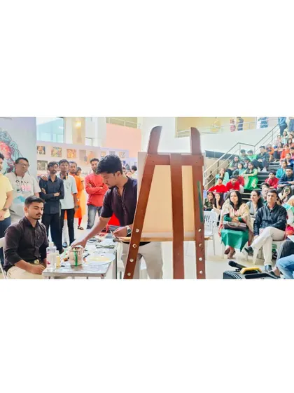Here I am conducting a live demonstration for a large audience of students at Abhinav Kala Mahavidyalaya in Pune. These educational sessions are about sharing the unfiltered process of creating art, from technical challenges to moments of inspiration.