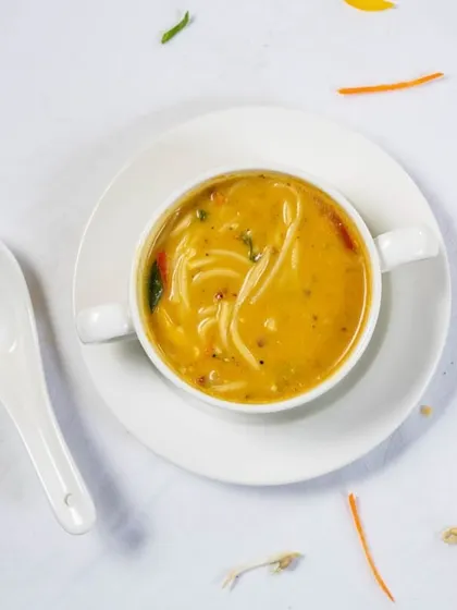 Spice up your Monday with my Thukpa Soup. This Tibetan soup is packed with flavour and veggies.