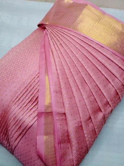 This delicate pink saree shows how my service can handle even softer silks. You get perfect pleats and can drape it in less than five minutes.