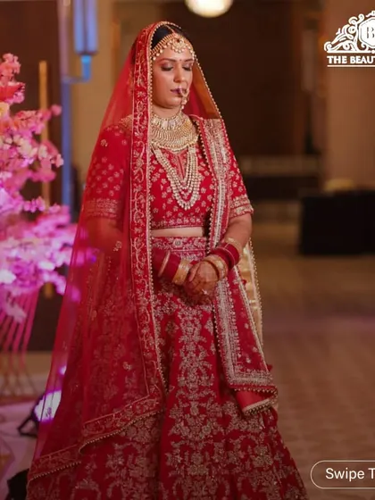 The complete traditional bridal look. I ensured her makeup was perfectly blended and her dupatta was set flawlessly to create this stunning, regal appearance for her wedding day.