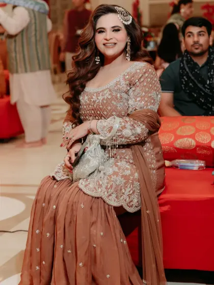 A candid moment of my friend enjoying the ceremony. Her outfit is comfortable enough to sit and socialize in, proving that you never have to sacrifice comfort for style.