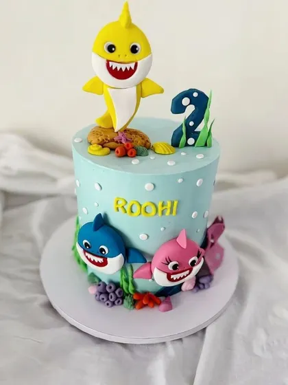 The Baby Shark theme is always a hit! This cake features the whole shark family, ready to sing along for Roohi's second birthday.