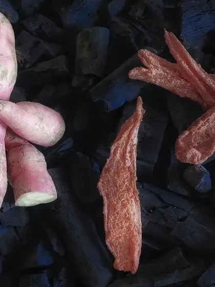 Packed with fiber and essential nutrients, our Sweet Potato & Chicken Jerky is a naturally sweet and healthy option. It's a wholesome reward that you can feel good about giving.