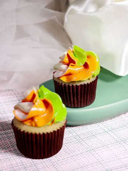 We love celebrating national holidays with special treats. For Independence Day, we created these Tricolour Cupcakes, bringing a patriotic touch to our dessert counter.