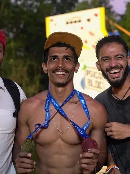 The top three winners of the Men's Psico Battle, all smiles with their medals. The level of competition was incredibly high, and they all performed exceptionally.