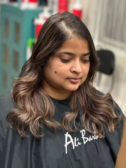 A final shot of this stunning box dye transformation.