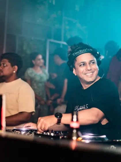 A candid smile from behind the decks at Fingerprint. Loving the vibe.