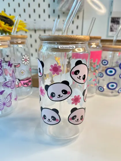 For all the panda lovers, this adorable panda-themed glass sipper is a must-have.