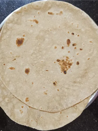 A stack of freshly made chapatis, ready to be packed. I ensure they are soft and stay that way until you are ready to eat your meal.
