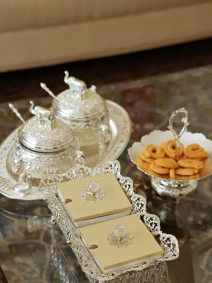 Where timeless silver meets royal artistry. This arrangement from my Mijaaz collection, featuring an elephant-topped serving set, is a tribute to Mughal grandeur, crafted for cherished gatherings and festive tables.