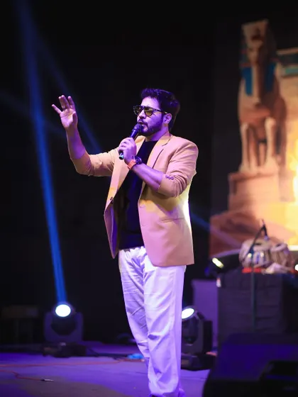 Engaging the audience at the Winter Souk. My interactive style ensures that I'm not just talking at the crowd, but with them.