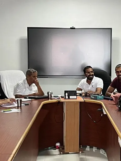 A classroom session at S-VYASA, where students get to interact directly with the university's senior faculty. This provides a rich, multi-faceted learning environment.