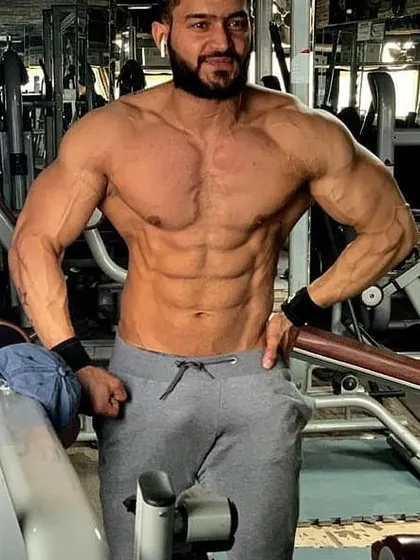 The journey to a shredded physique reshapes you mentally and physically. This photo captures the lean muscle and conditioning that comes from trusting the process.